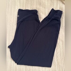 Lululemon Align Jogger *28"
True Navy